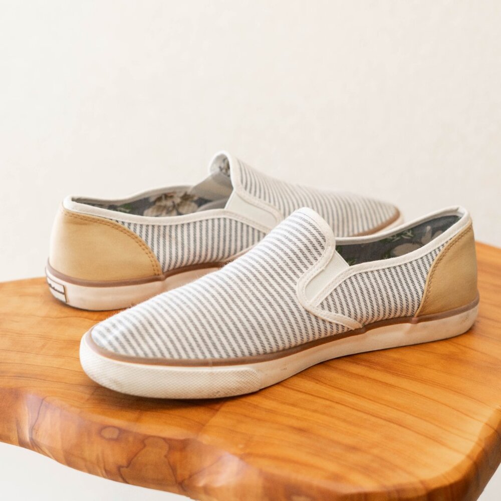 Tommy Bahama Womens 10 Striped Slip On Boat Sneakers Coastal Casual - Picture 4 of 7